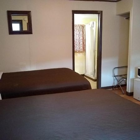 Green Valley Motel Williamstown Bagian luar foto